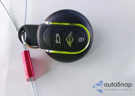 2017 Mini Clubman Cooper S из США, поврежденный, VIN WMWLU5C36H2E84325